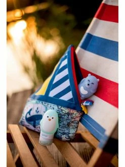 Neu ⌛ Accessoires Die Spiegelburg Kulturtasche Reisezeit Kids Günstig Kaufen 🔥 -Die-Spiegelburg Store die spiegelburg kulturtasche reisezeit kids 2